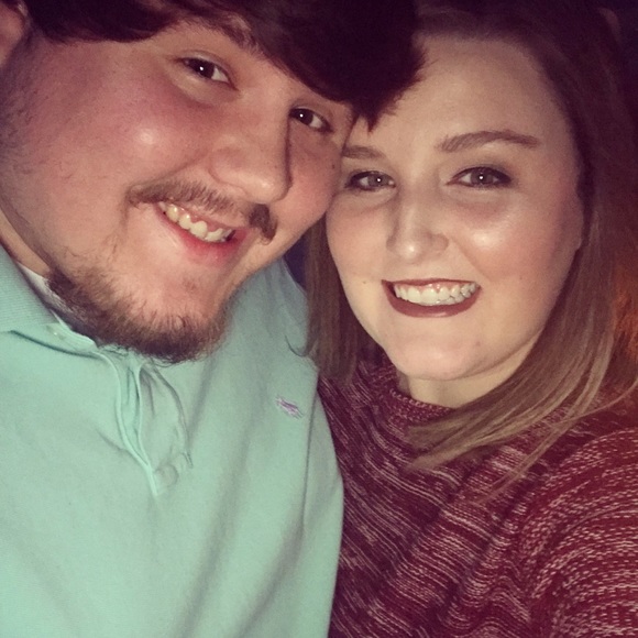 👚Meet your Posher, Lindsey!👗 - Picture 5 of 8